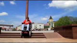 Observer_Maximus_on_stairs_Rus.avi