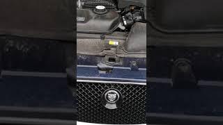 Air Filter Change on a Jaguar XFS (10)