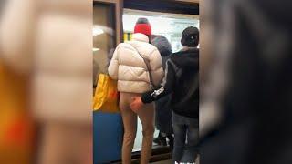 Тиктокера который лапал девушек в метро нашли и заставили извиниться