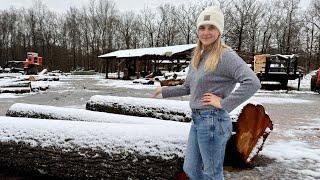 Sawmilling in a WINTER STORM!!! (Can we SURVIVE this?!!)