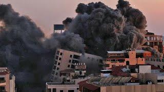شاهد: لحظة قصف بناية مكونة من 12 طابقا في غزة