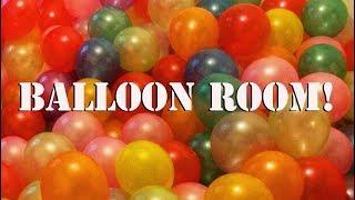 500 Balloons in a Room!