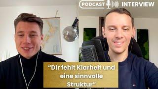 "Du stehst dir selbst im Weg, deshalb hast du kaum Erfolg" - Kajetan Kalicki im Copywriting Podcast