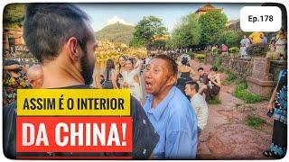 ISSO ACONTECE na Cidade MAIS LINDA da CHINA!