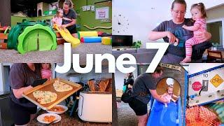 JUNE 7 VLOG | children's museum with friends, starting a new book + tush baby carrier