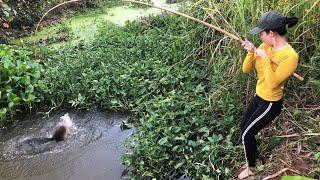 First time girl fishing with centipedes