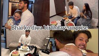 Bhai ko diya birthday surprise mama or humne | itne saare cakes | Ameer sahab Ki birthday 