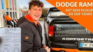 Wie tankt man Autogas / Dodge RAM 1500 Hemi V8 mit dem Kopfgetriebeöl Pickup an der Tanke