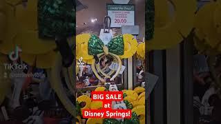 Breaking News! BIG Holiday SALE at Disney Springs! #disneyholidays #disneysprings