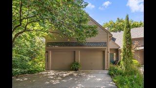 10380 S Clubside Ct, Olathe, KS