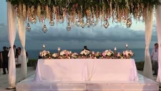 How to get married in Bali. Villa Plenilunio, wedding venue Indonesia,