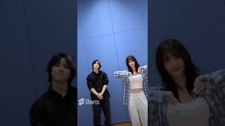 i.n and momo chk chk boom #skz #momo #in #twice