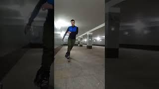 Где-то в подземном переходе