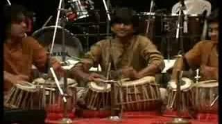 Tabla Taandav - Tabla Fusion by Pt. Divyang Vakil