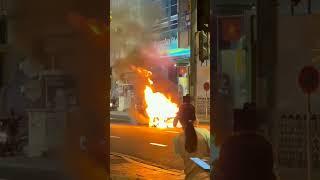 Vinfast Vf3 electric car caught fire and exploded, leaving only the frame on District 1, Saigon, VN