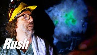 Gem Hunters Visit An Underground Emerald Mine In Columbia | Gem Hunt