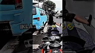 Beginilah kelakuan lucu motovlog ketika gabut dilampu merah #viral #motovlog #shorts