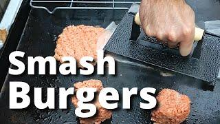 BEGINNER SMASHBURGERS ON A GRIDDLE (2 Minutes Tutorial)