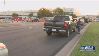 Traffic backs up outside of Spirit AeroSystems as machinists strike continues