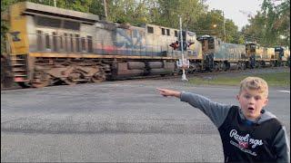 TRAIN TRACKERS # 31 - SIX ENGINE CSX FREIGHT TRAINS