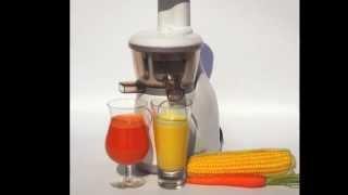 Hurom Ensafter Slow Juicer,  Mais- Karottensaft