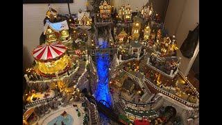 Lemax Christmas Village 2019 / 2020 : first center part . FR : Village de Noël miniature