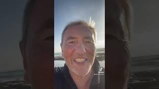 Шёпот сплетен
