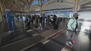 Travel tips: How to handle flight delays, cancellations