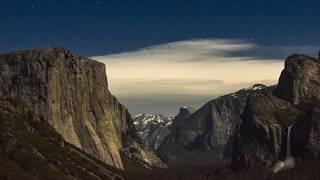 Time lapse of Yosemite Valley at night from the Tunnel View.