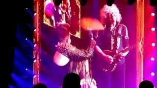 Brian May 'Killer Queen' guitar solo in Columbia, MD 07/20/14