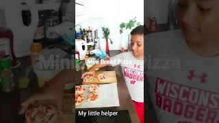 Mini Bread Pizza | Shorts | Bread Pizza shorts