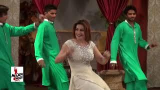 best pakistani mujra on bottle khool gai j piye naseeban wala