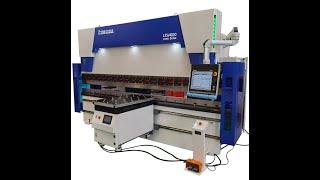 Best standard Delem DA69T CNC servo press brake machine 8+1 axis front support