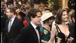 Elizabeth Hurley Mega Clevage At A Awards Show With Hugh Grant