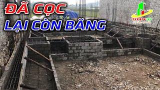 Móng cọc kết hợp móng băng cho nhà 3 tầng thiết kế xanh, rất nhiều thép