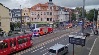 Einsatzfahrten BF + FF + RD + Polizei + Bundespolizei bei B5-Stadtalarm in Bonn - Zusammenschnitt