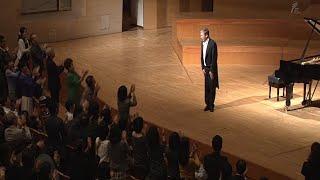 Murray Perahia (Bach, Beethoven, Schumann, Chopin, Schubert) with commentary - Oct. 24, 2013, Tokyo