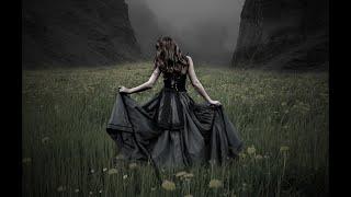 LADY IN BLACK - Uriah Heep (with lyrics)