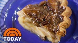 Rustic Apple Pie: Elizabeth Chambers Makes It Easy As You Know What! | TODAY