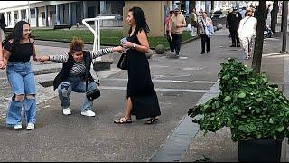 broma hombre arbusto: graciosos sustos en la calle // BUSHMAN PRANK