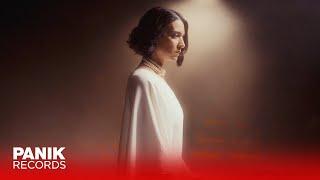 Stephanie Krassa - Όλα Τελειώσαν - Official Music Video