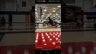 Zion is showing he still got it. #dunk #zionwilliamson #toplevelsportscards