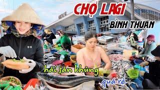 Quá Đông CHỢ LAGI, BÌNH THUẬN Xứ Biển Hải Sản Tươi RẺ NHƯ CHO Chen Nhau Mua Không Kịp | KPVL