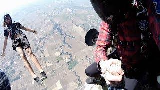 Learning to Skydive! |  Becoming a Licensed Skydiver  [4K]