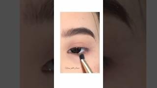 TRY THIS EYE MAKEUP 