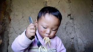 Rita cooking noodles for her son Ridam || Life in rural Nepal || @Ritarojan