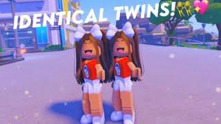 Identical Twins! || Roblox 2021 || Miley and Riley