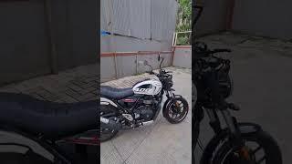 Triumph Speed t4 vs Hunter 350 Comparison