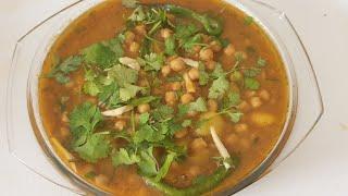 Aloo aur safaid Chanay Recipe,Alina's Cooking