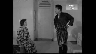 Madu 3 - Butang Baju Melayu